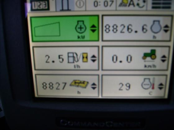 2009 John Deere 6330